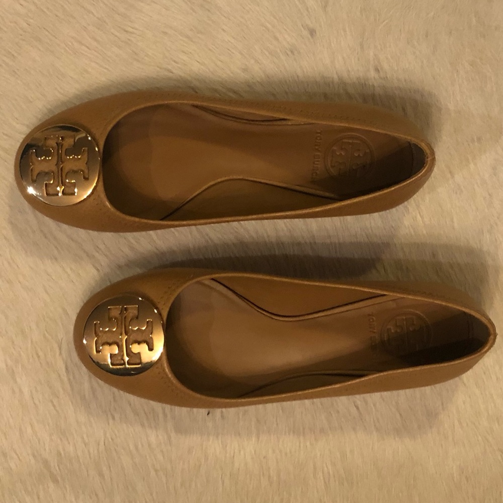 Tori Burch Flats -Camel- Size 6.5